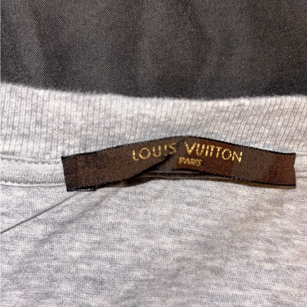 Gray Louis Vuitton XL T-Shirt